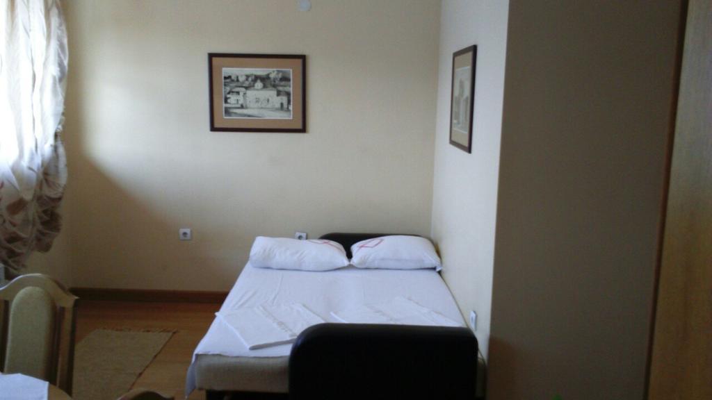 Motel Kneginja Čačak Oda fotoğraf