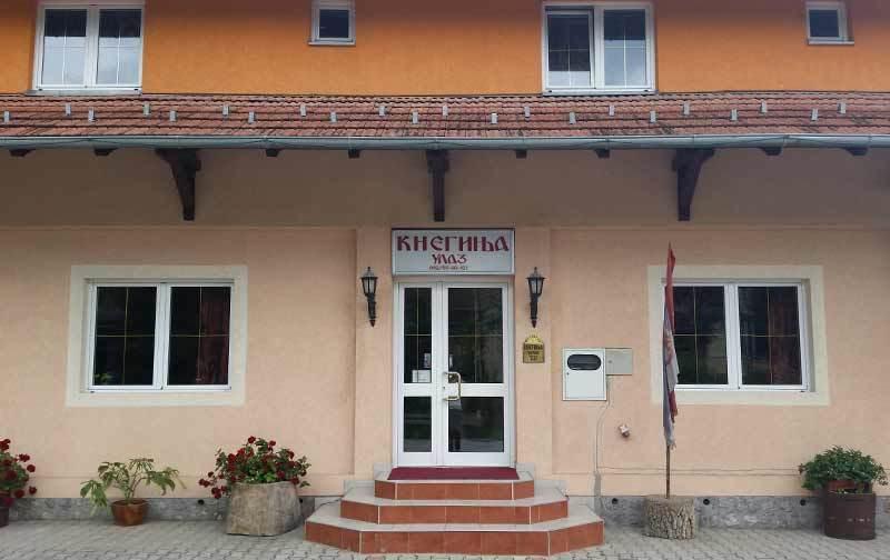 Motel Kneginja Čačak Dış mekan fotoğraf