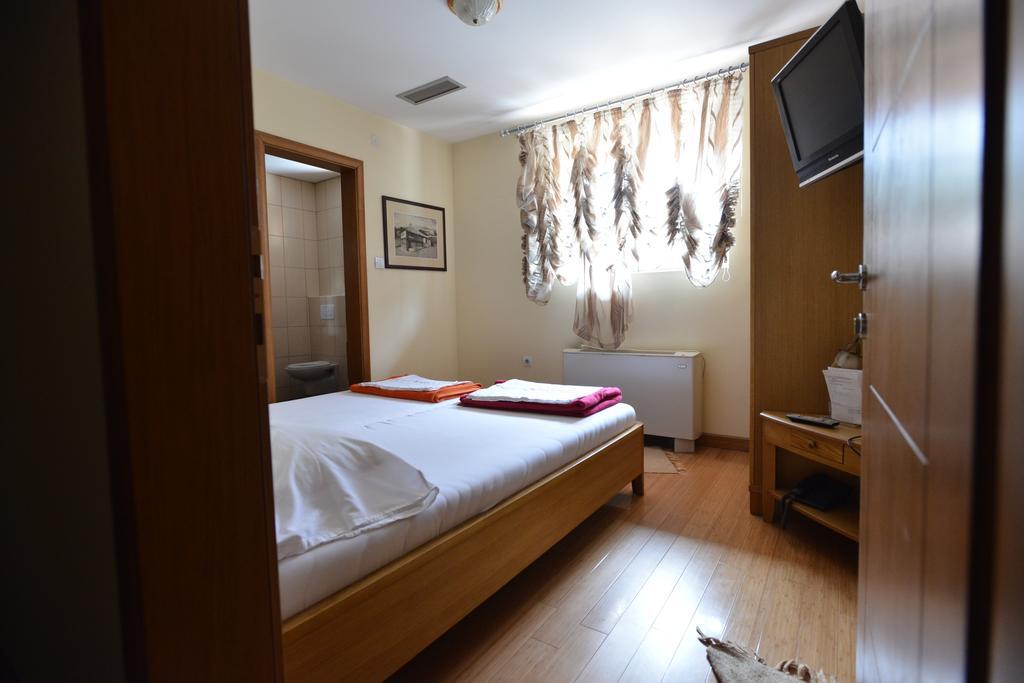 Motel Kneginja Čačak Oda fotoğraf
